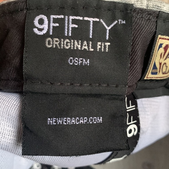 Bulls SnapBack - Picture 3 of 3